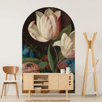 Dark Tulip – Standard Arc Wallpaper