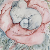 Little Nap – Standard Bow Wallpaper