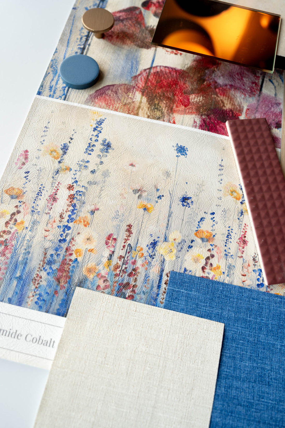 Semiramide Cobalt – Wallpaper in rolls