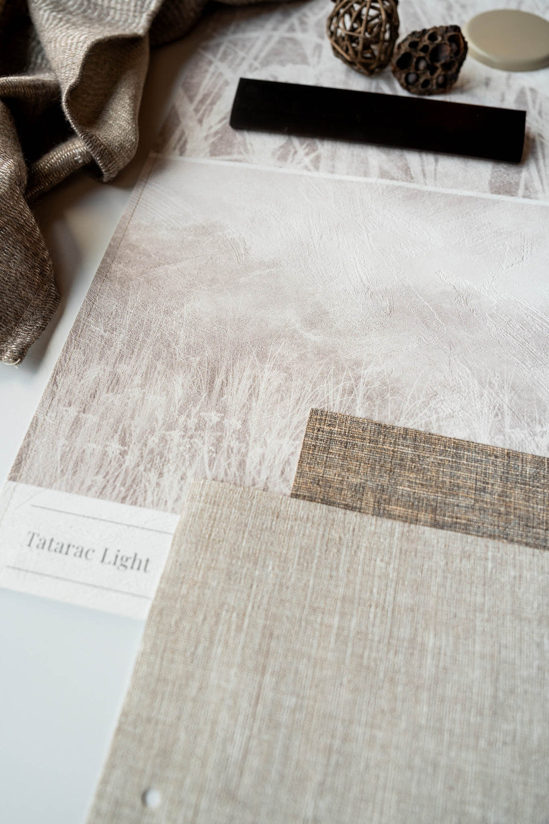 Tatarac Light – Custom wallpaper